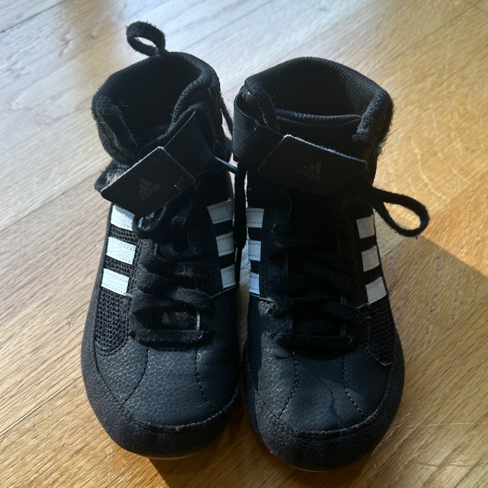 Adidas Kids Black High-Top wrestling shoes $15